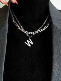 « Unleashing Urban Style: The &lsquo;Letter M&rsquo; Cuban Chain Necklace by Kaylee – A New Wave in Hip-Hop Street Fashion »