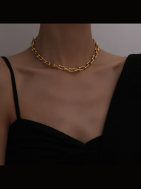 « Unleashing Urban Elegance: The Eva Hip-Hop Chunky Horseshoe Gold Plated Necklace »