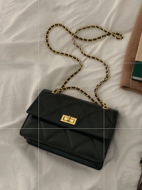 « Unveiling Valerie: The Ultimate Black Crossbody Bag Every Fashionista Needs »