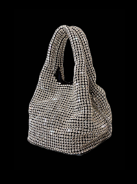 « Unveiling the Elegance: Lara’s Crystal Evening Purse – The Ultimate Accessory for Every Marriage Event »