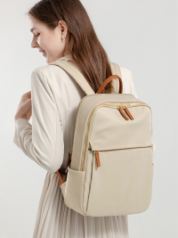 « Discovering Elegance in Simplicity: A Closer Look at the Minimalist Backpack with Top Handle – Backpack 001 »