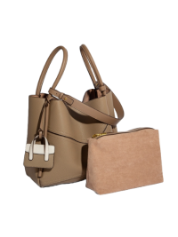 « Skyler: The Ultimate Vegan Leather Bucket Bag with a Bonus Purse for Sustainable Fashion Lovers »