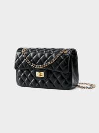 « Unveiling the Elegance: A Deep Dive into the Black Quilted Leather Shoulder Bag – Leather Bag 002 »