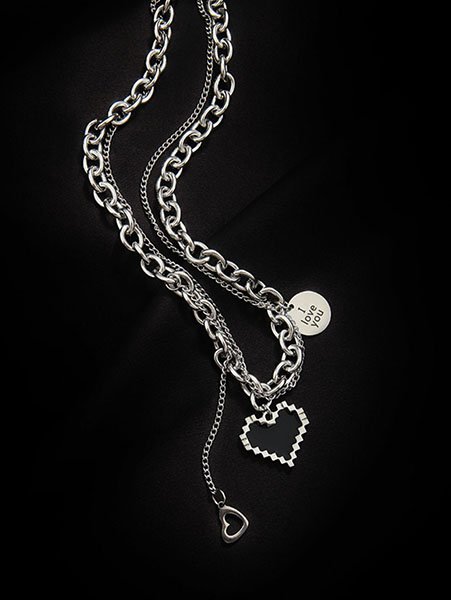 Fall in Love: The Mosaic Heart Necklace You’ll Wear Forever